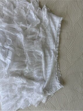 NEW American Eagle White Lace Ruffled Skort